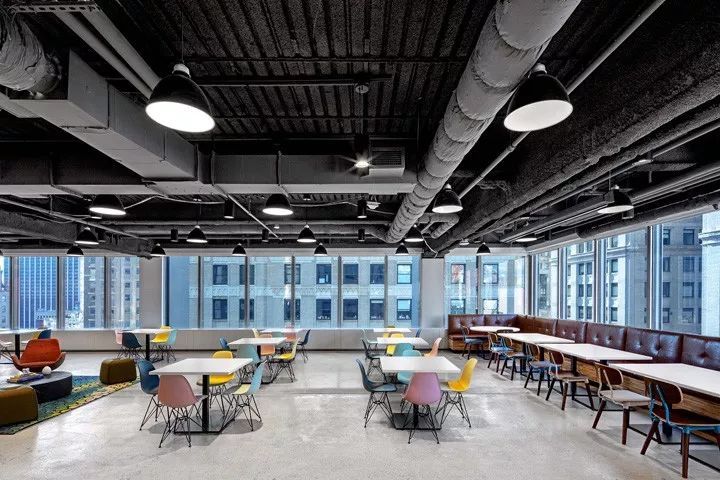 纽约缤客办公室——工业风中的协作与创新-28
