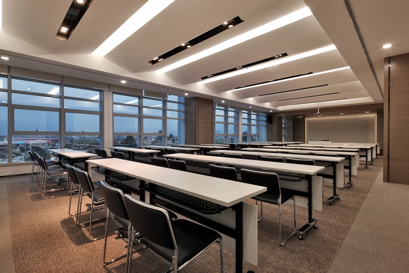 云南玉溪活发集团大厦综合楼——现代简约风格之美-15