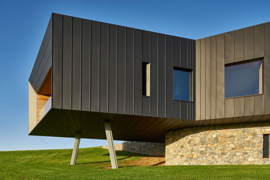 Werri Beach House in NSW by Atelier Andy Carson-36