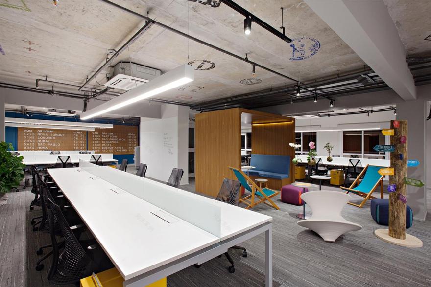 巴西 Traveland 旅游公司办公室 | 创意设计展现旅行魅力-2