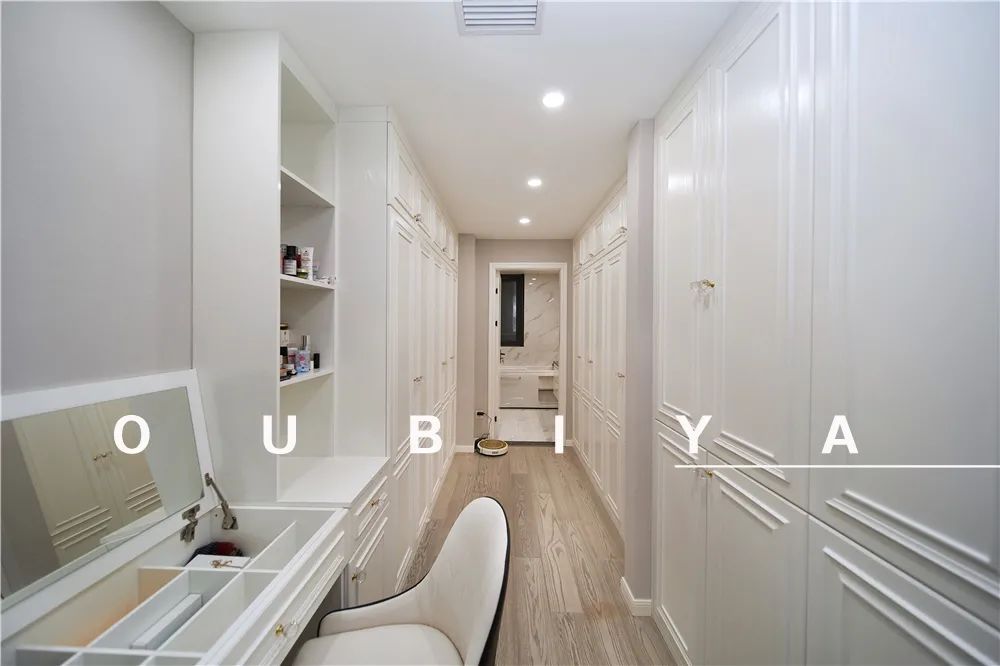 现代轻奢四居室家居设计丨中国上海丨欧碧雅空间设计-41