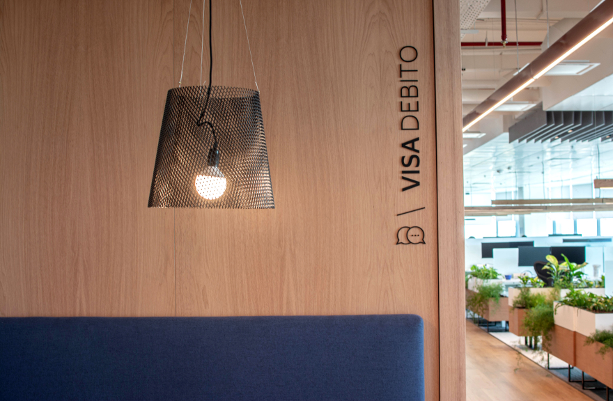 VISA 阿根廷办公室环境标识设计丨Inplace-42