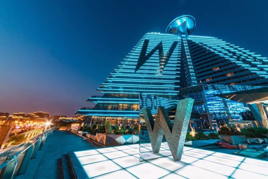 亚洲最大!西安 W 酒店揭幕,古都最美日落网红打卡!-23