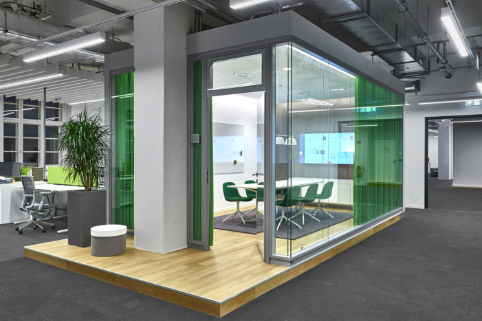 柏林 DR. KADE 制药公司办公室 | 历史与现代的完美融合-20