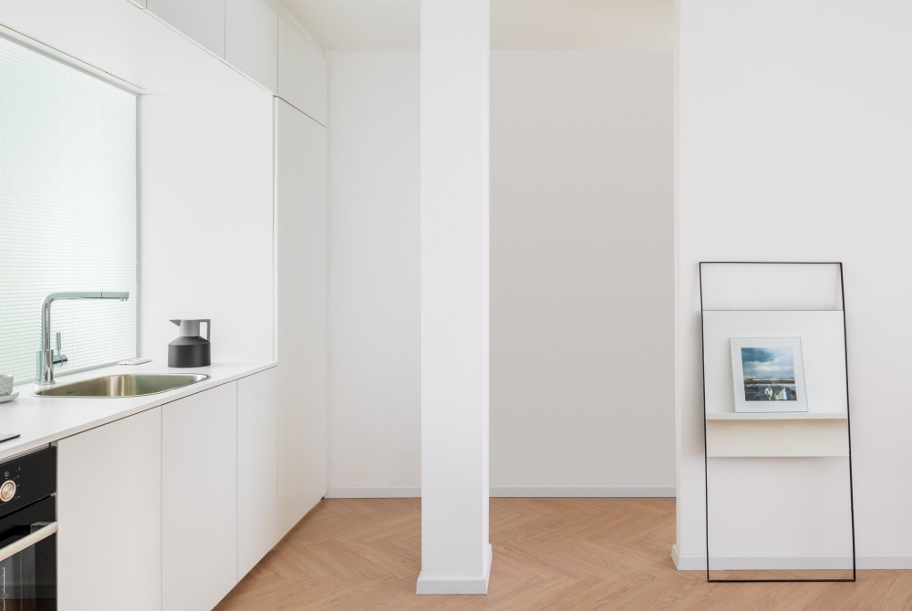 What Is A One-Bedroom Apartment ? 8 Small Inspirational Decor Ideas From Architects-17