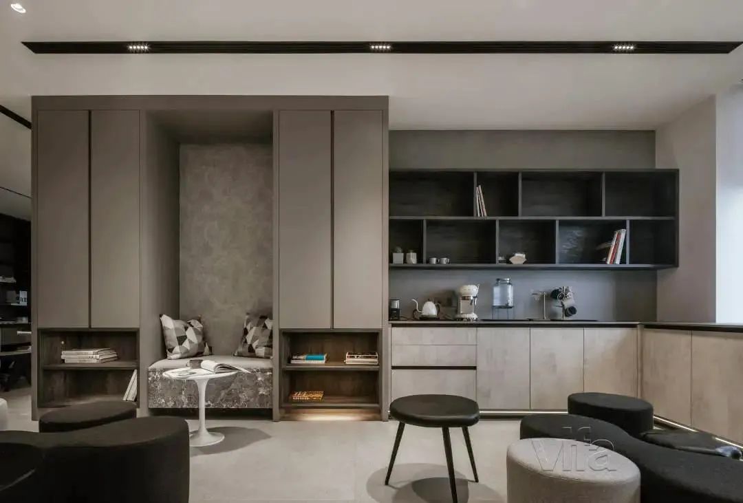 递平方空间设计事务所苏州总部 | 几何秩序美学的办公空间-27