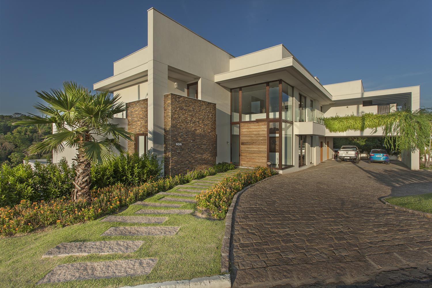 巴西 Pedras 住宅 | 现代设计与自然景观的完美融合-4