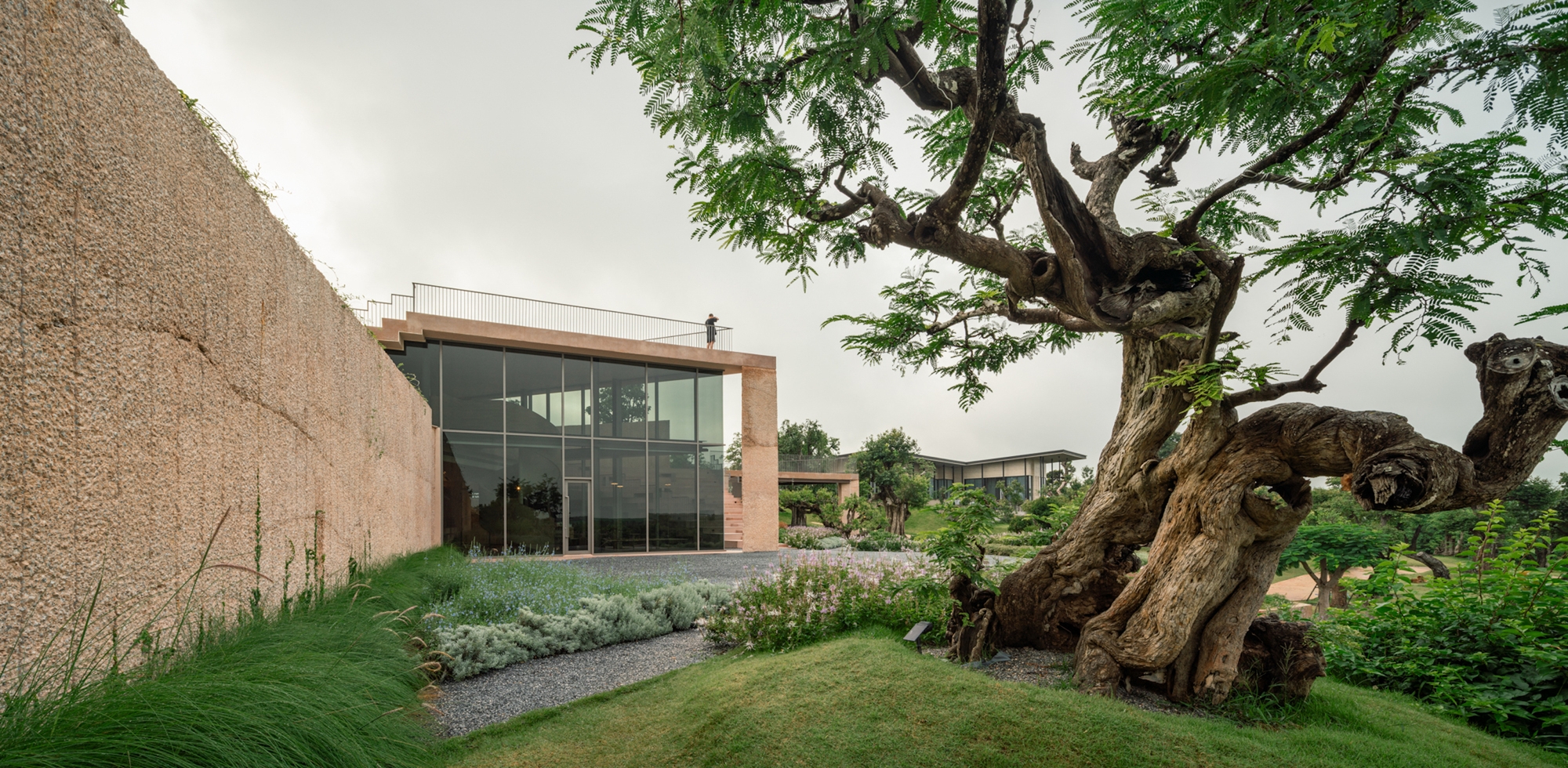 哈鲁多特考艾咖啡馆丨泰国丨IDIN Architects-29