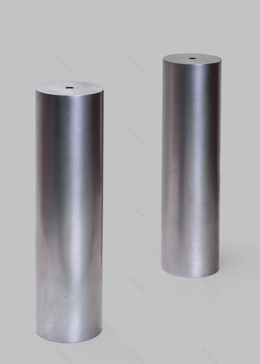 极简钢材桌子 RC03丨Johan Viladrich-12