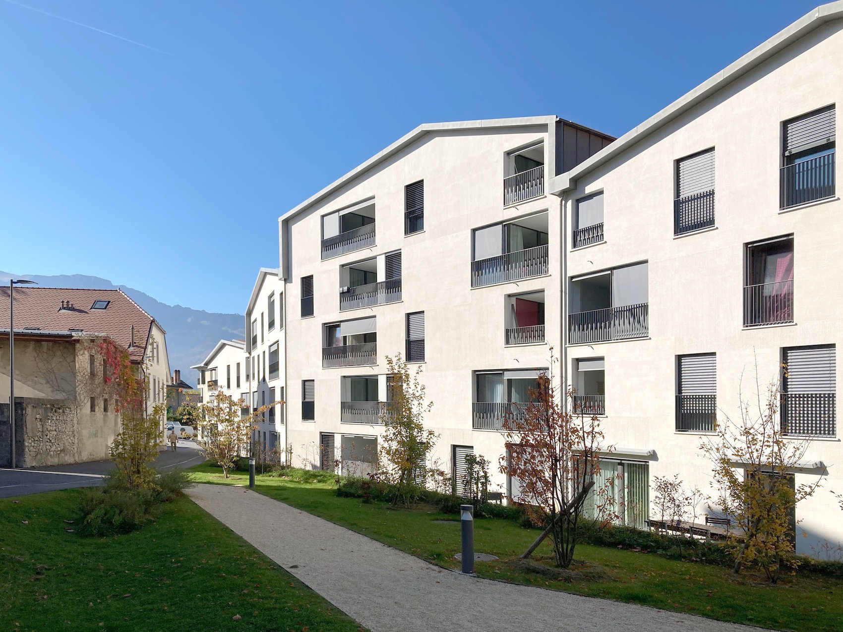 瑞士艾格勒旧城中心改造暨城市综合街区 / 瑞盟设计-17