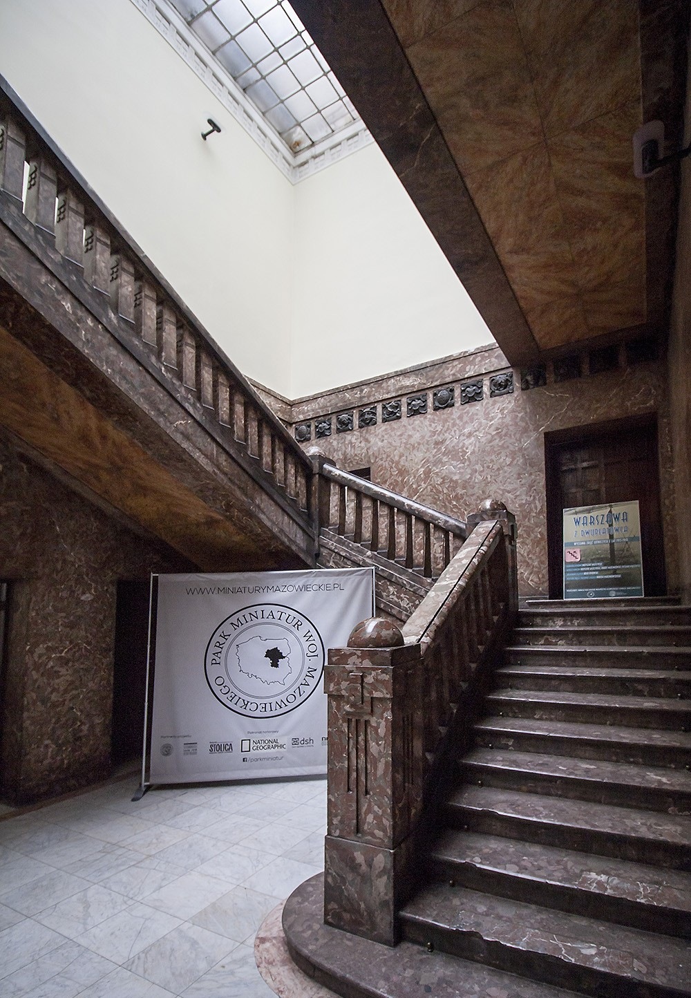 威尔海姆·兰道银行大楼丨波兰华沙丨斯坦尼斯瓦夫·格罗乔维奇,古斯塔夫·兰道  古滕特格-50