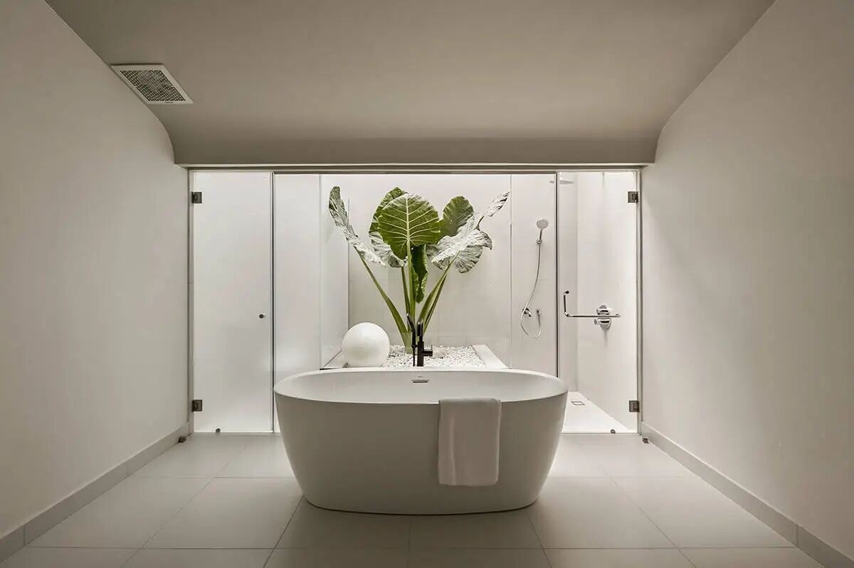 White Oasis窄长宅设计-27