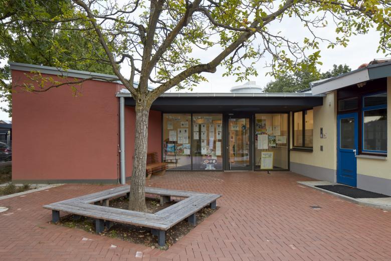 莱乌特大街幼儿园扩建丨德国丨pier7 architekten-10