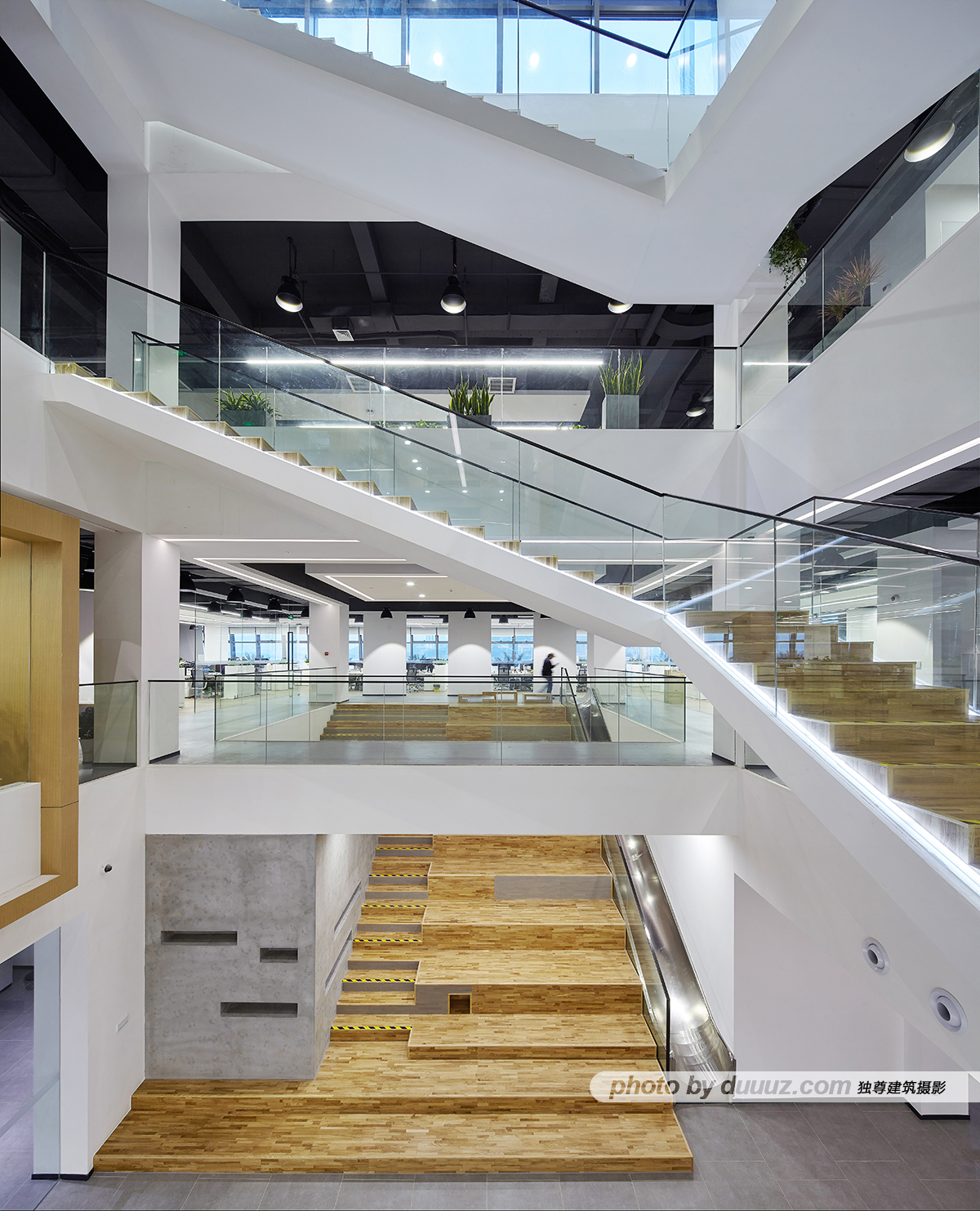 珠海金山软件园一期办公楼-38