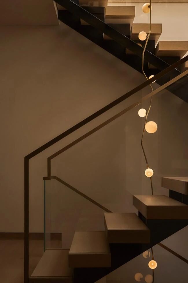 SVK Interior Design高山上的宁静雪屋丨旧金山室内设计师Senalee Kapelevich-23