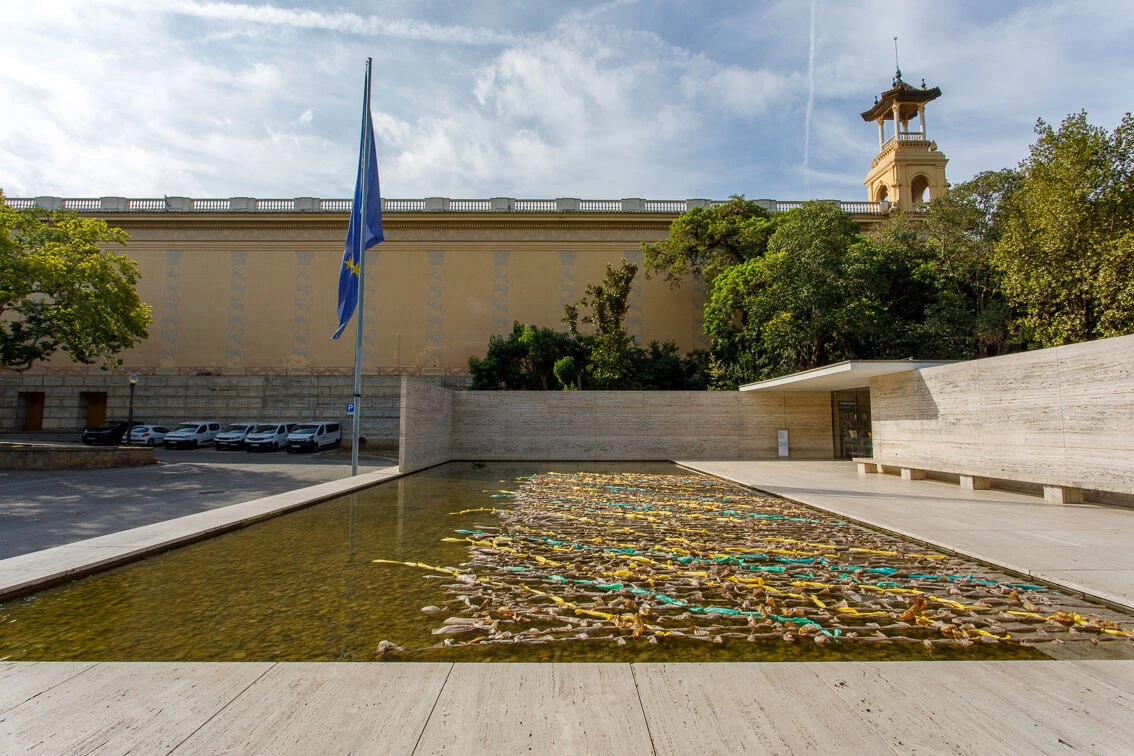 金钱的成本:筏丨西班牙巴塞罗那丨Mark Cottle-22