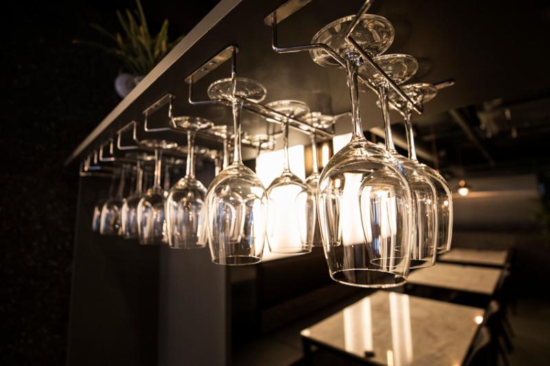 50 坪韩牛专卖店 | 现代黑色风格打造高级就餐体验-17