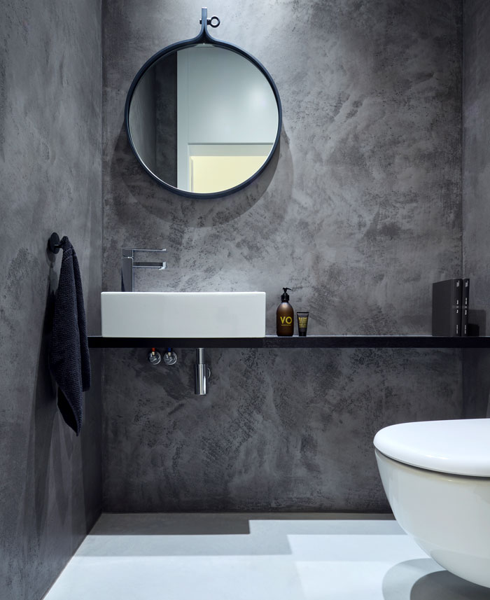 旧厂房改造的极简风格住宅公寓  Klara Valova SMLXL studio-21