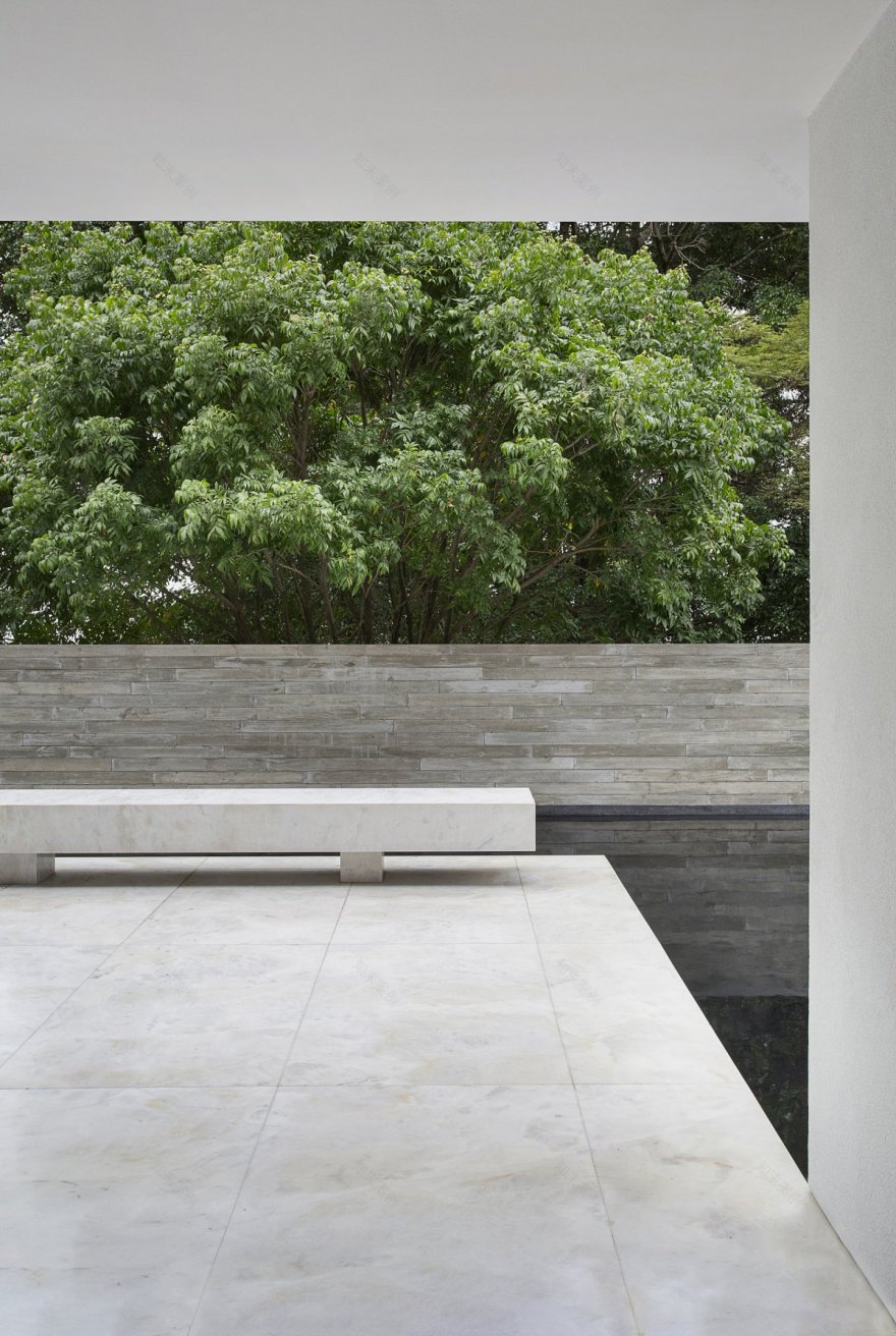 圣保罗 V2 House | 巴西大理石与乌木的时尚碰撞-30