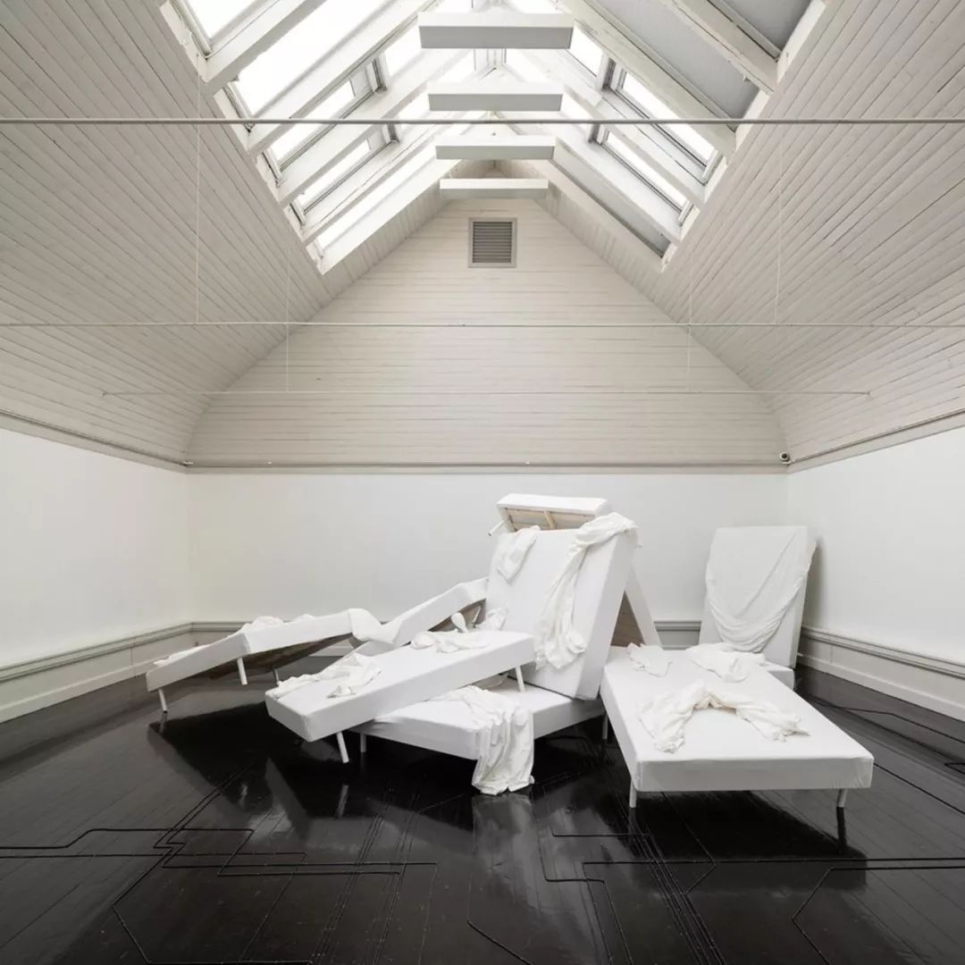 哥本哈根“我不想活，我不想死”艺术装置解读-5