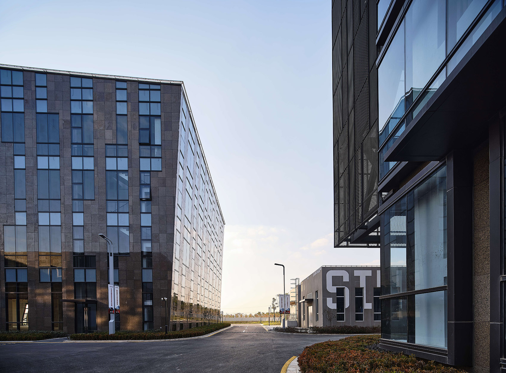 上海“鹤望智谷”建筑丨中国上海丨加拿大考斯顿设计-32