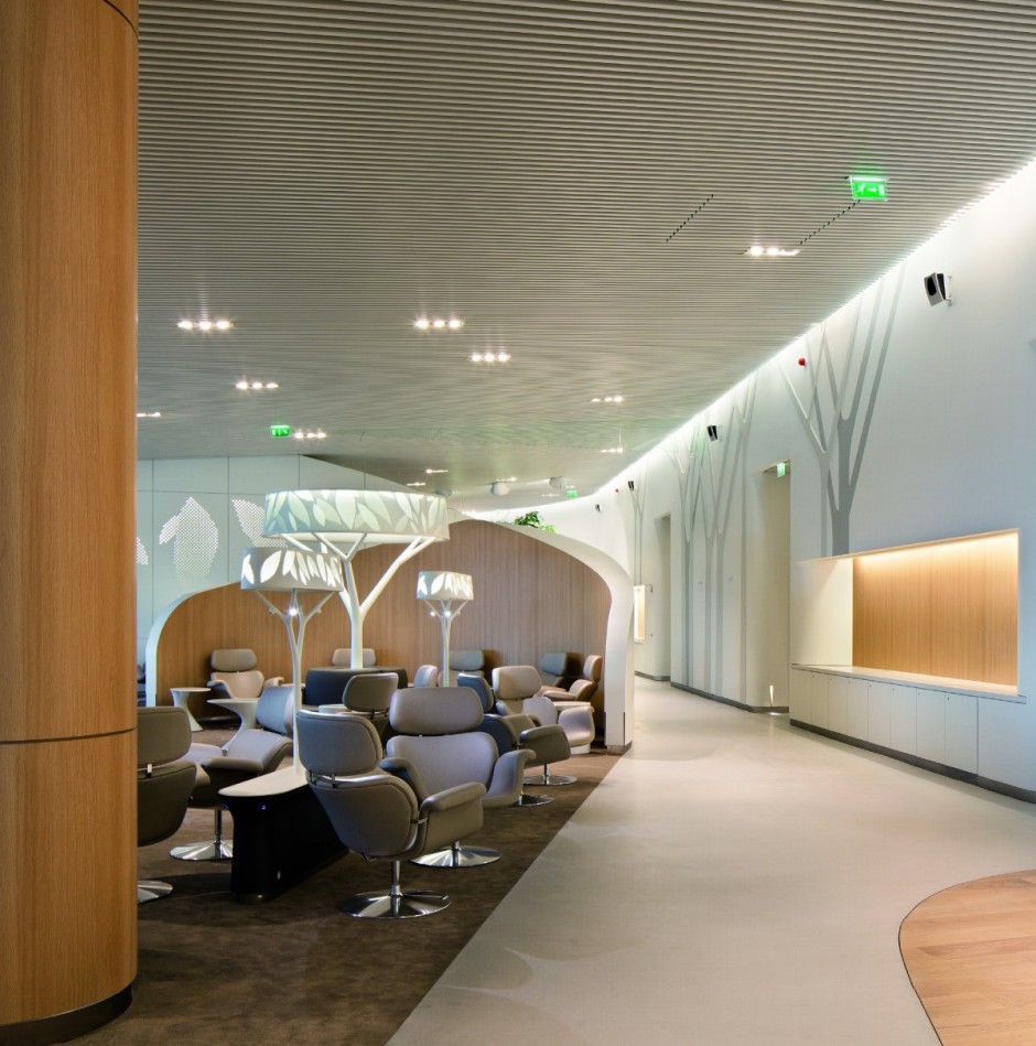 10 Spectacular Airport Lounges Around The Globe Impress With Their Unique Designs-30