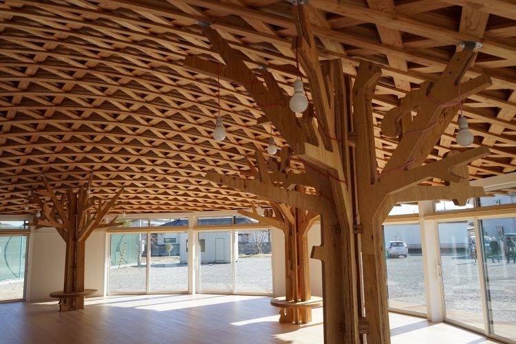 把自然搬進建築裡。伊東豊雄 - WEHOUSE-10