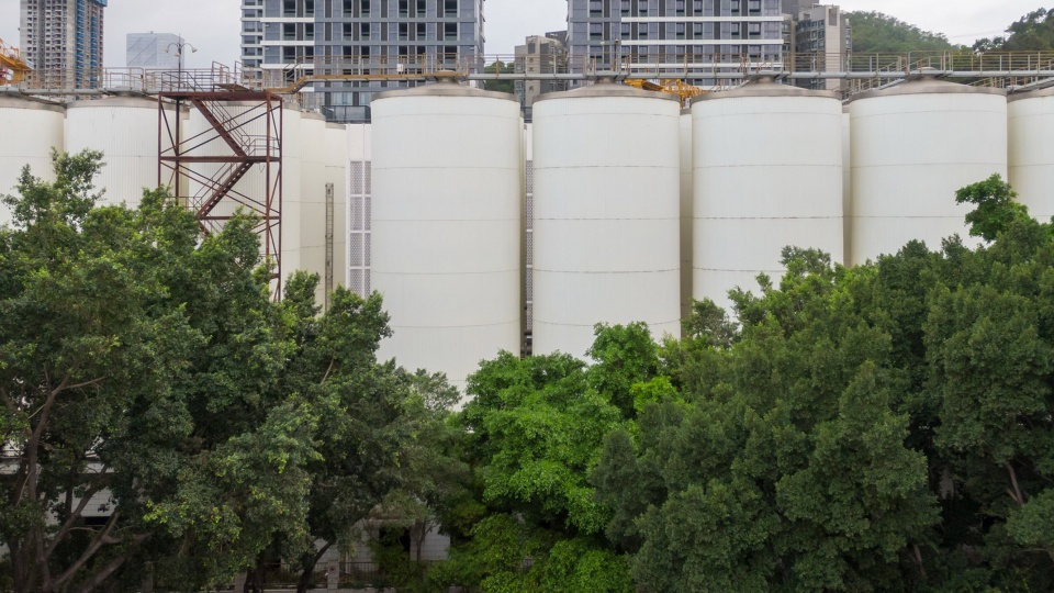 金威啤酒厂工业遗存改造 | 空间即展览的典范-7