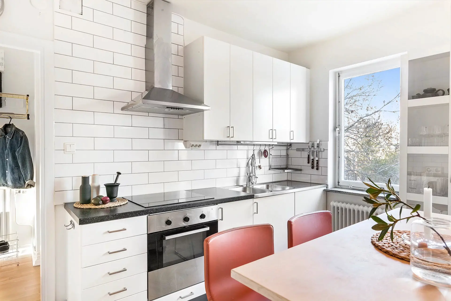 瑞典 62 平米多彩公寓 | 色彩平衡的典范-7