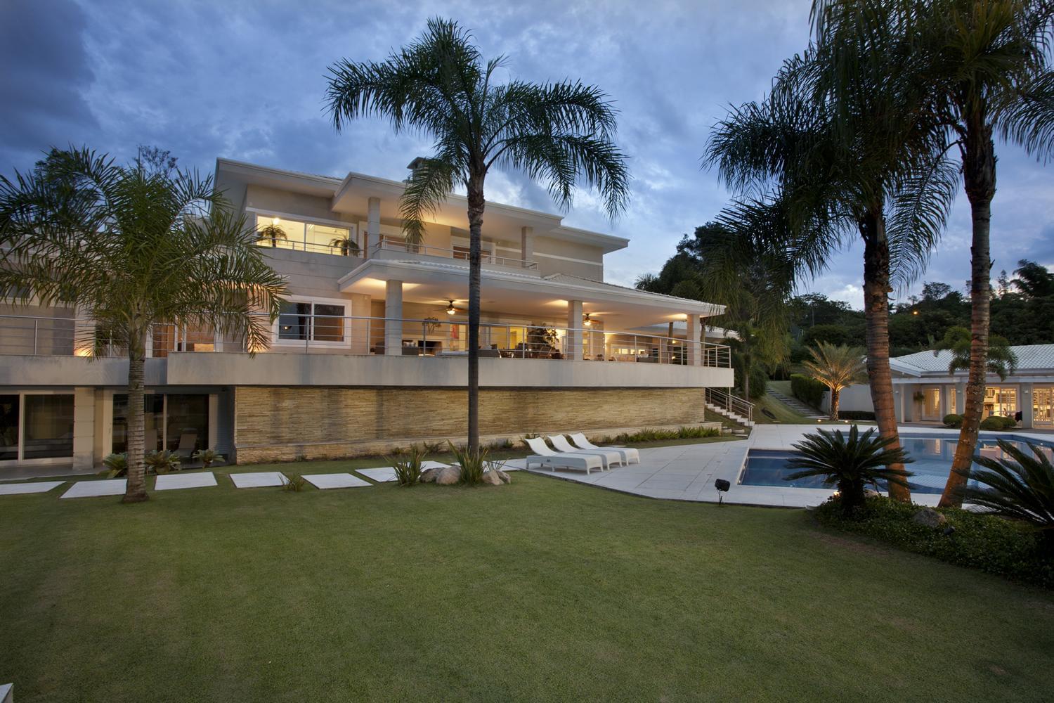 巴西圣保罗豪华住宅设计，全自动化与自然景观完美融合-1