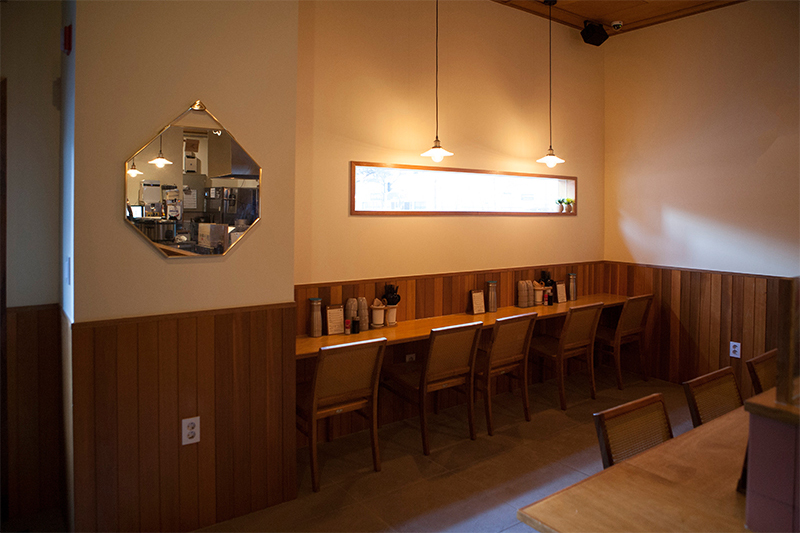 极简 23 平韩式餐厅设计，木质空间展现温馨魅力-6