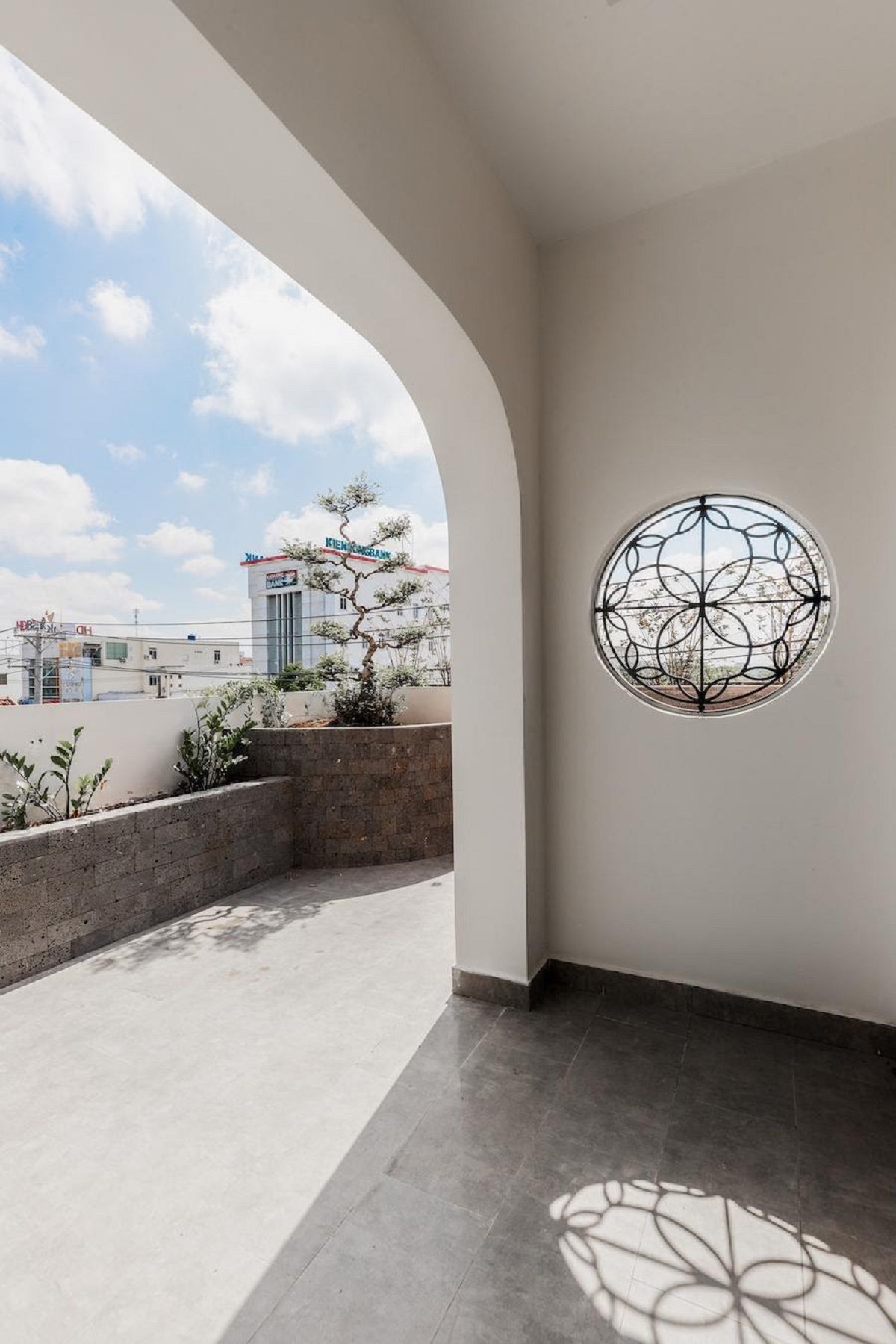 3become1 House · 绿色翻新的城市家园-37