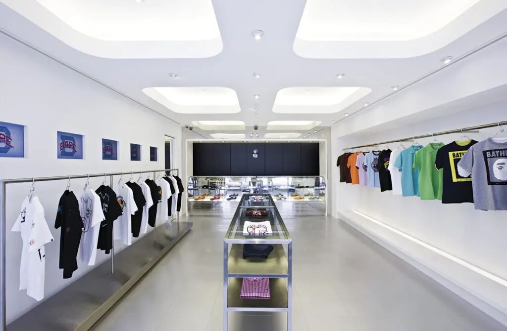 英国 BAPE STORE 门店室内设计丨英国伦敦丨Wonderwall-32