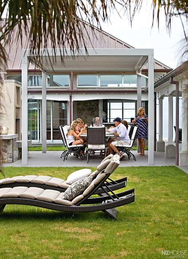 新西兰 Tanaraki 海岸度假别墅 | 加拿大设计师打造家庭度假天堂-14