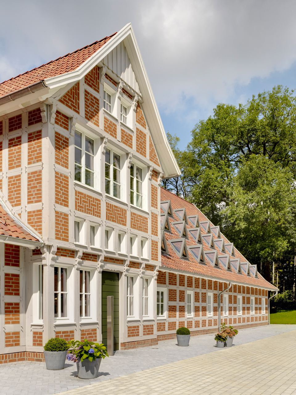 德国 Visbek 乡村别墅 | 历史与现代的优雅融合-7