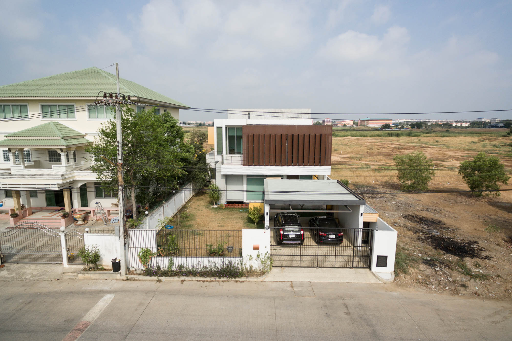 泰国曼谷大城府住宅 | 现代简约与传统融合-15