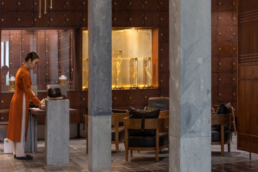 现代越南风格 YHCT 诊所设计,融合自然人文元素-23