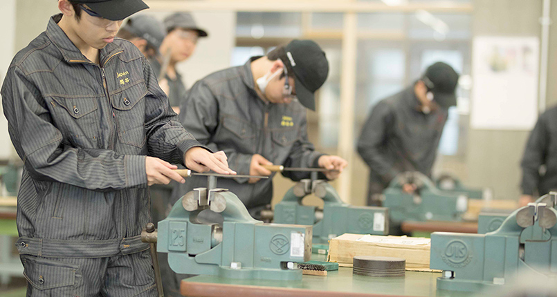 愛知県立愛知総合工科高等学校丨株式会社 久米設計-3