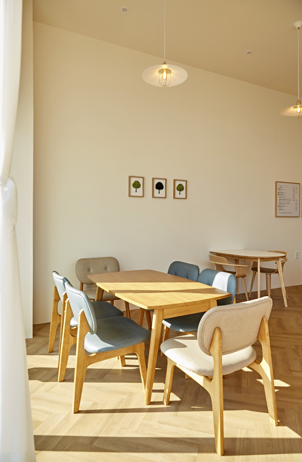 温馨 18 平米咖啡厅，打造温暖氛围-15