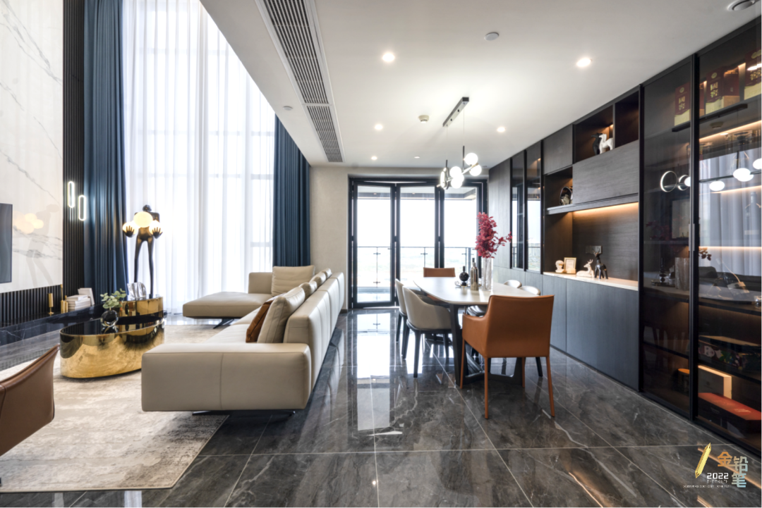 蔚蓝·卡地亚 蔚蓝阁 · 意式现代高空平层设计-39