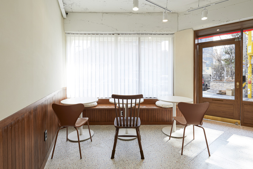 13 平极简咖啡厅-9