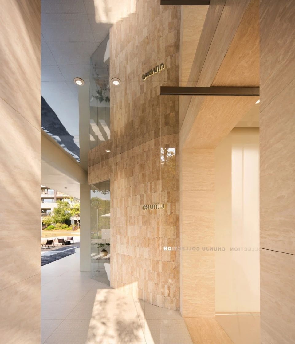 抱歉,你提供的内容CHUNJUCÉNCÉN无法理解,可能是输入有误或不明确的内容,请你核对后重新提交丨中国南京丨栖刻建筑设计-26