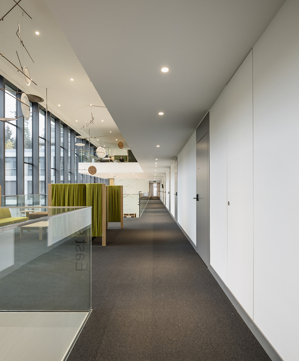 瑞士 EHL 酒店管理商学院丨IttenBrechbühl-43