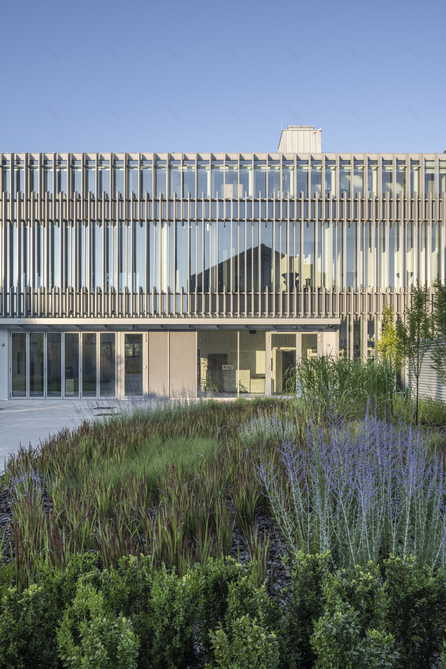 丨波兰丨Tremend-31