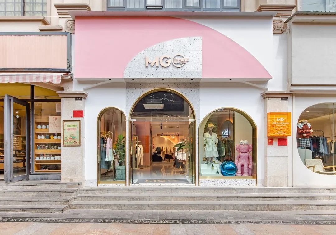 云南安宁轻奢时尚服饰店丨中国云南丨余得水-20