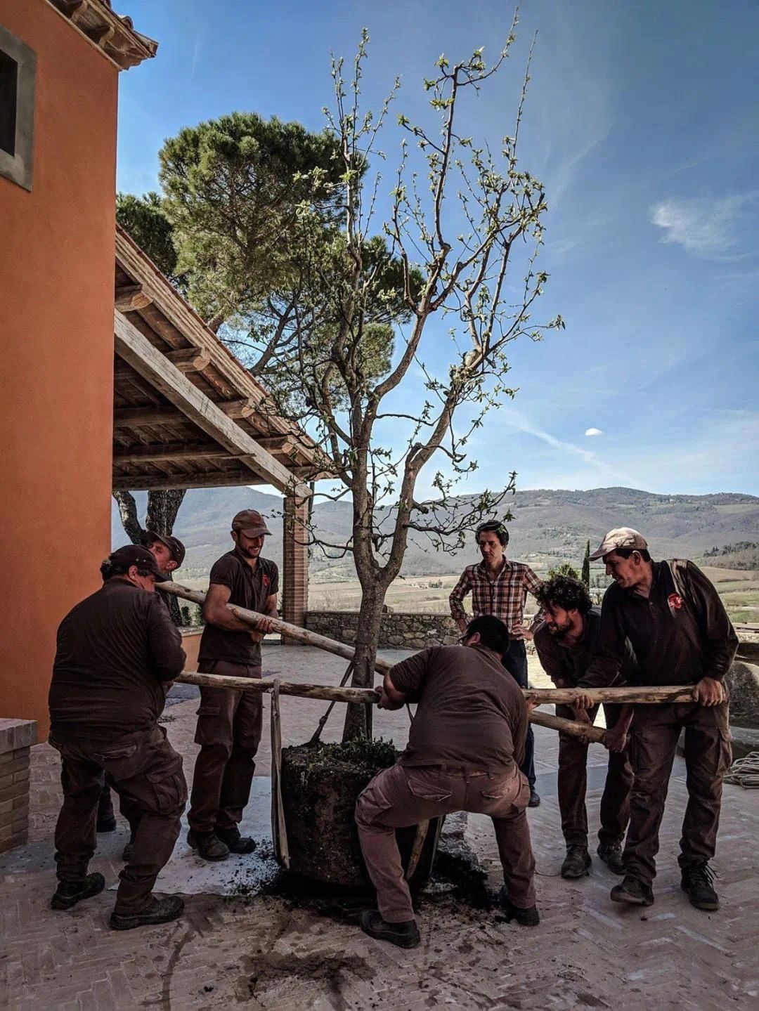 意大利千年古堡改造成奢华酒店,领略中世纪魅力-21