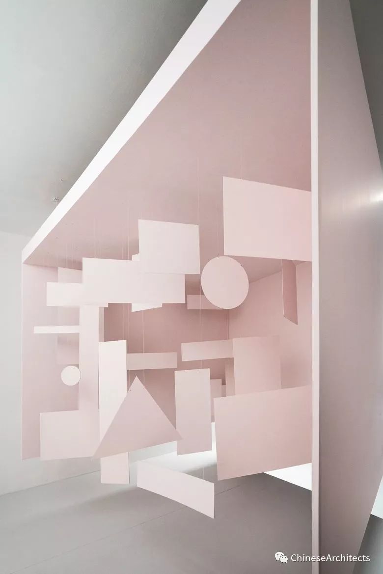 超越画框的空间艺术-12