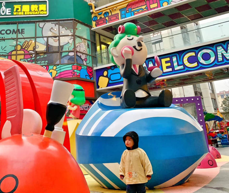 合肥庐西门广场室外商街包装-79