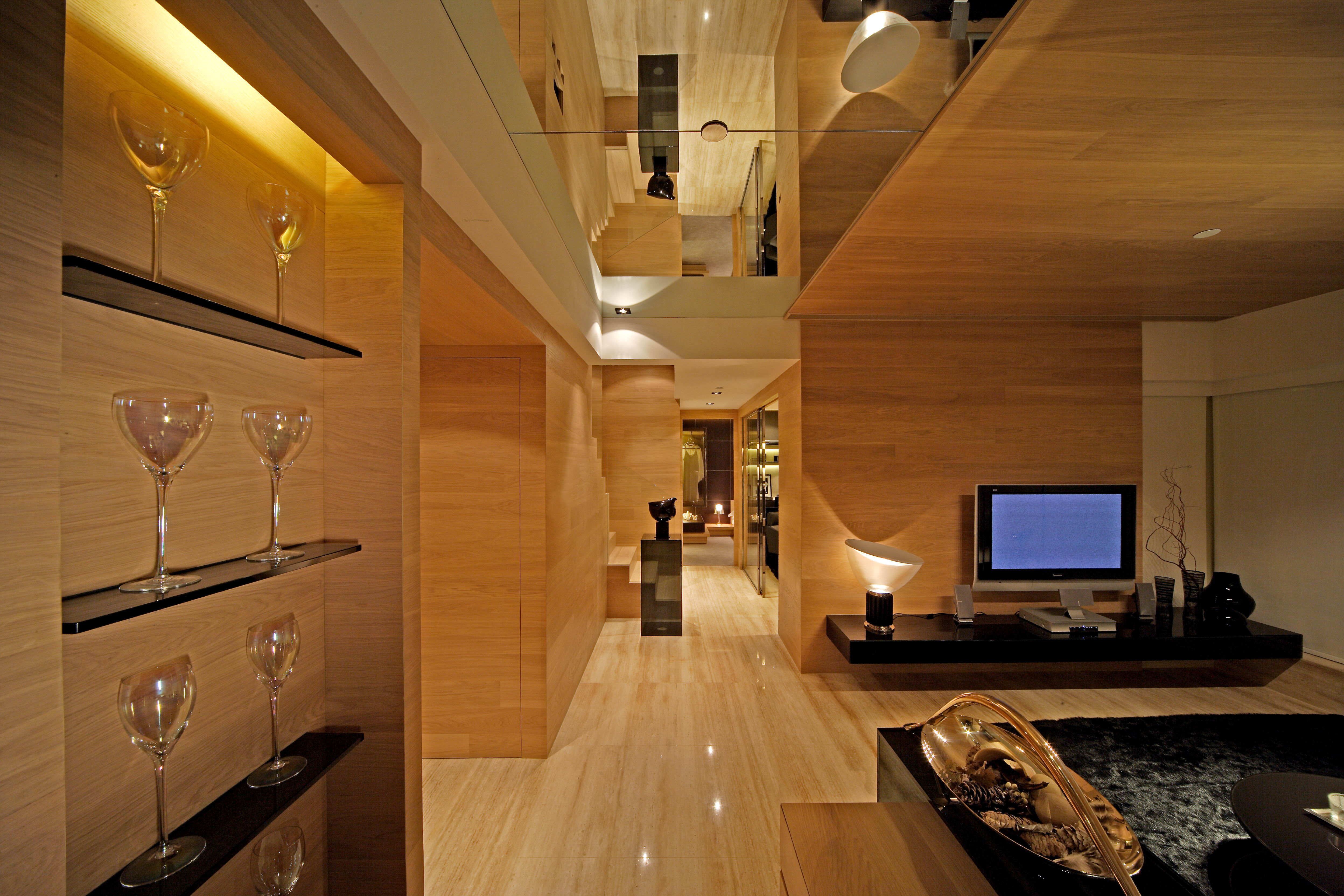 Centre Stage 梁志天-13