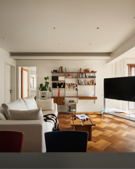 原创设计l餐厅可移位，吊灯旋转解决采光